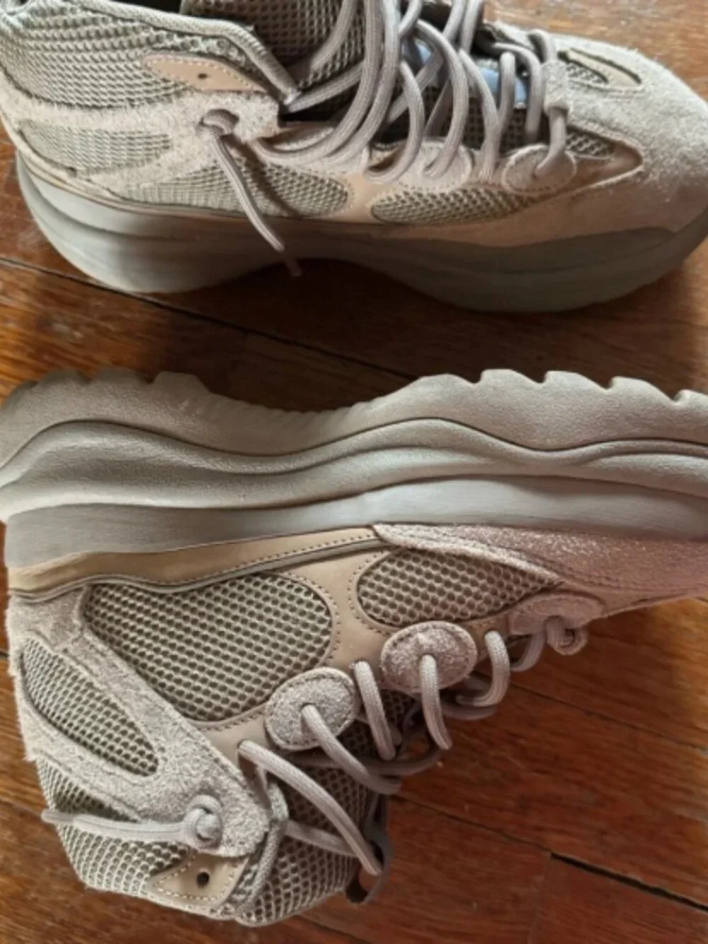 Yeezy authentic desert
